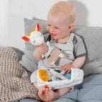 JUCARIE DE PLUS - GIRAFA SOMNOROASA IN COSULET - FEHN (053166) - Libelula Vesela - Jucarii