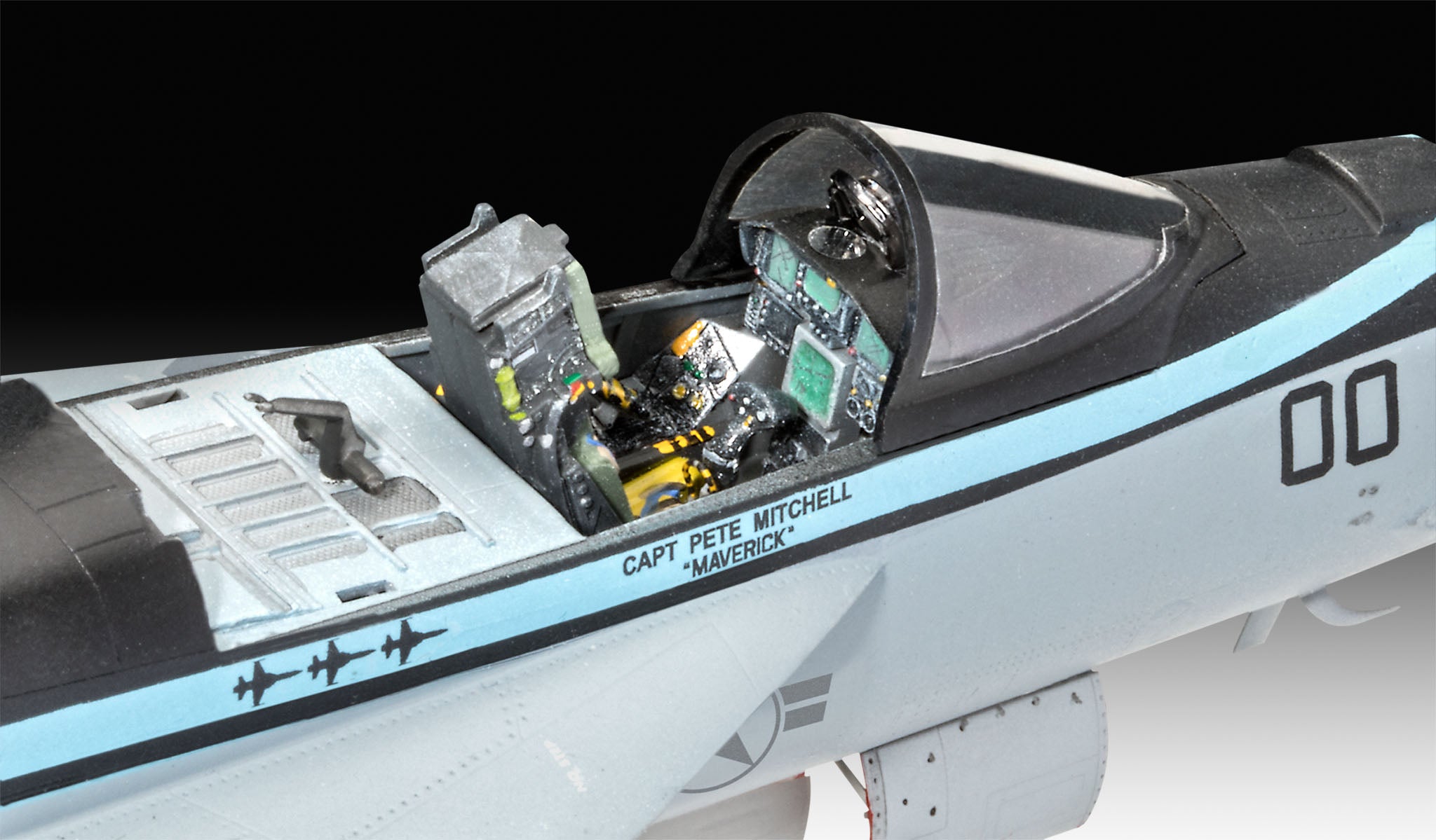 AVION MAVERICK'S F/A18E SUPER HORNET "TOP GUN MAVERICK" - REVELL (RV03864)