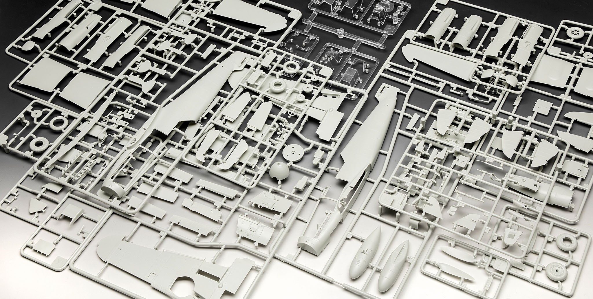 MESSERSCHMITT BF109G-2/4 - REVELL (RV03829)