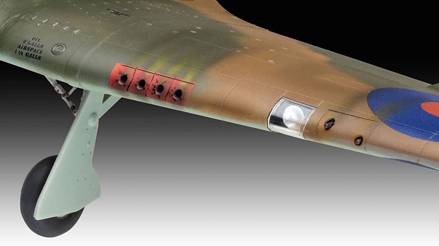 HAWKER HURRICANE MK IIB - REVELL (RV04968)