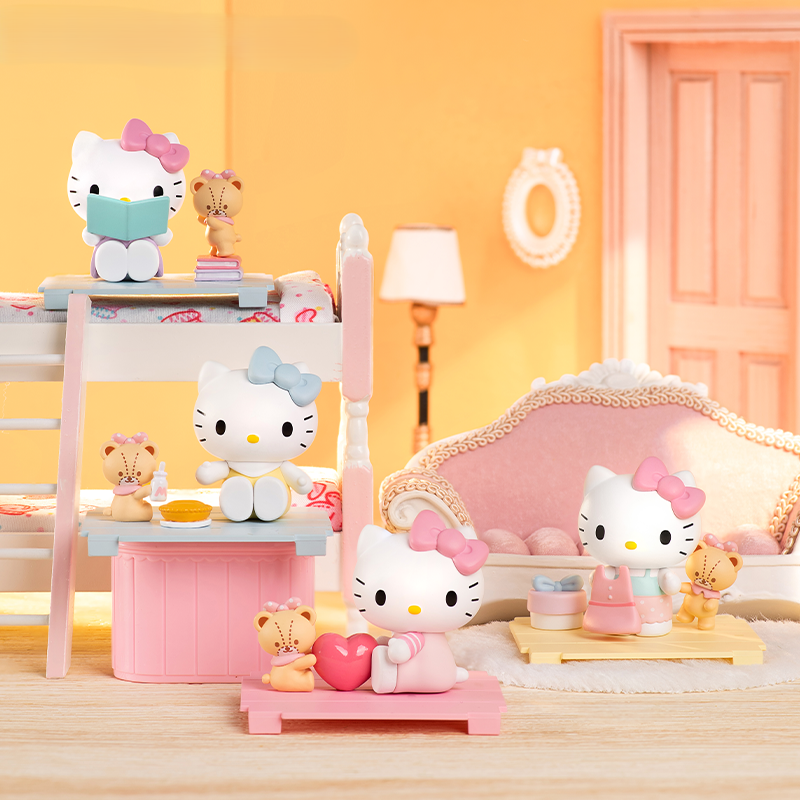 HELLO KITTY - FIGURINA ASCUNSA IN CUTIE, 6.5 CM, SWEETHEART PLAYMATE - FAMOSA (23WH-002)
