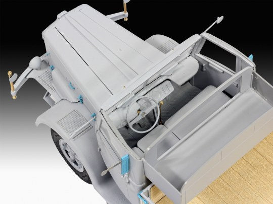 AUTOMACHETA BÜSSING 8000 S 13 CU TRAILER "PLATINUM EDITION" - REVELL (RV07580)