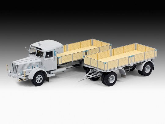 AUTOMACHETA BÜSSING 8000 S 13 CU TRAILER "PLATINUM EDITION" - REVELL (RV07580)