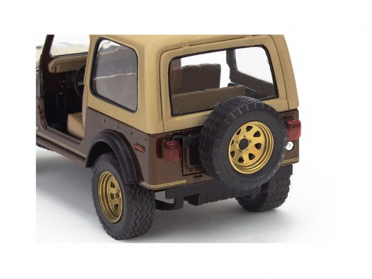 77 JEEP CJ-7 - REVELL (RV14547)
