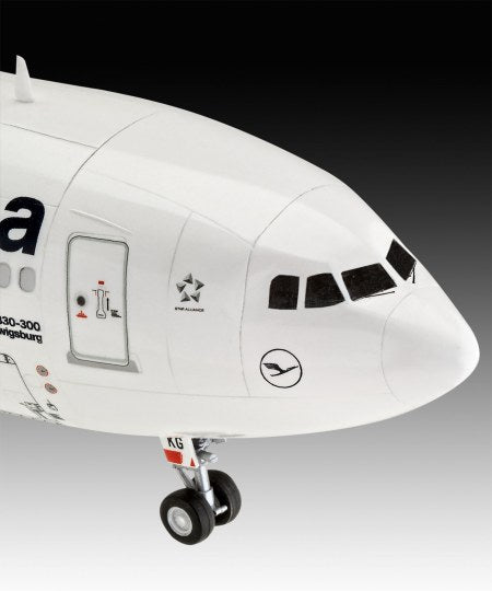 AEROMODEL AIRBUS A330-300 - LUFTHANSA "NEW LIVERY" - REVELL (RV03816)