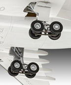 AEROMODEL AIRBUS A330-300 - LUFTHANSA "NEW LIVERY" - REVELL (RV03816)