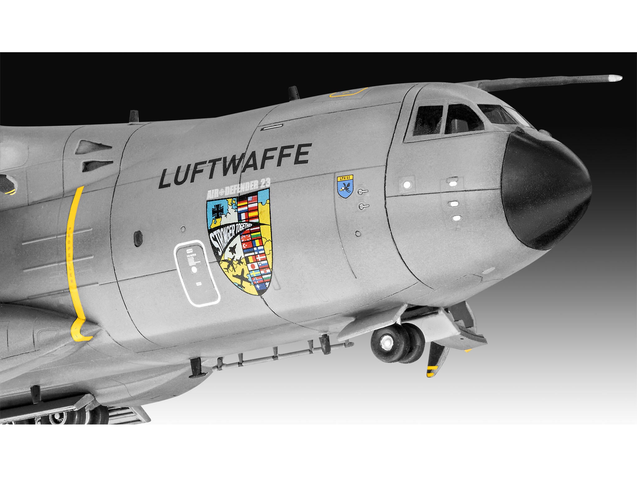 AEROMODEL AIR DEFENDER - REVELL (RV03789)