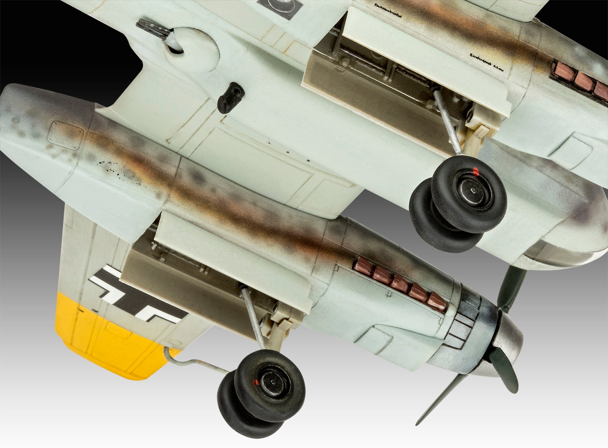 AEROMACHETA ARADO AR-240 - REVELL (RV03798)