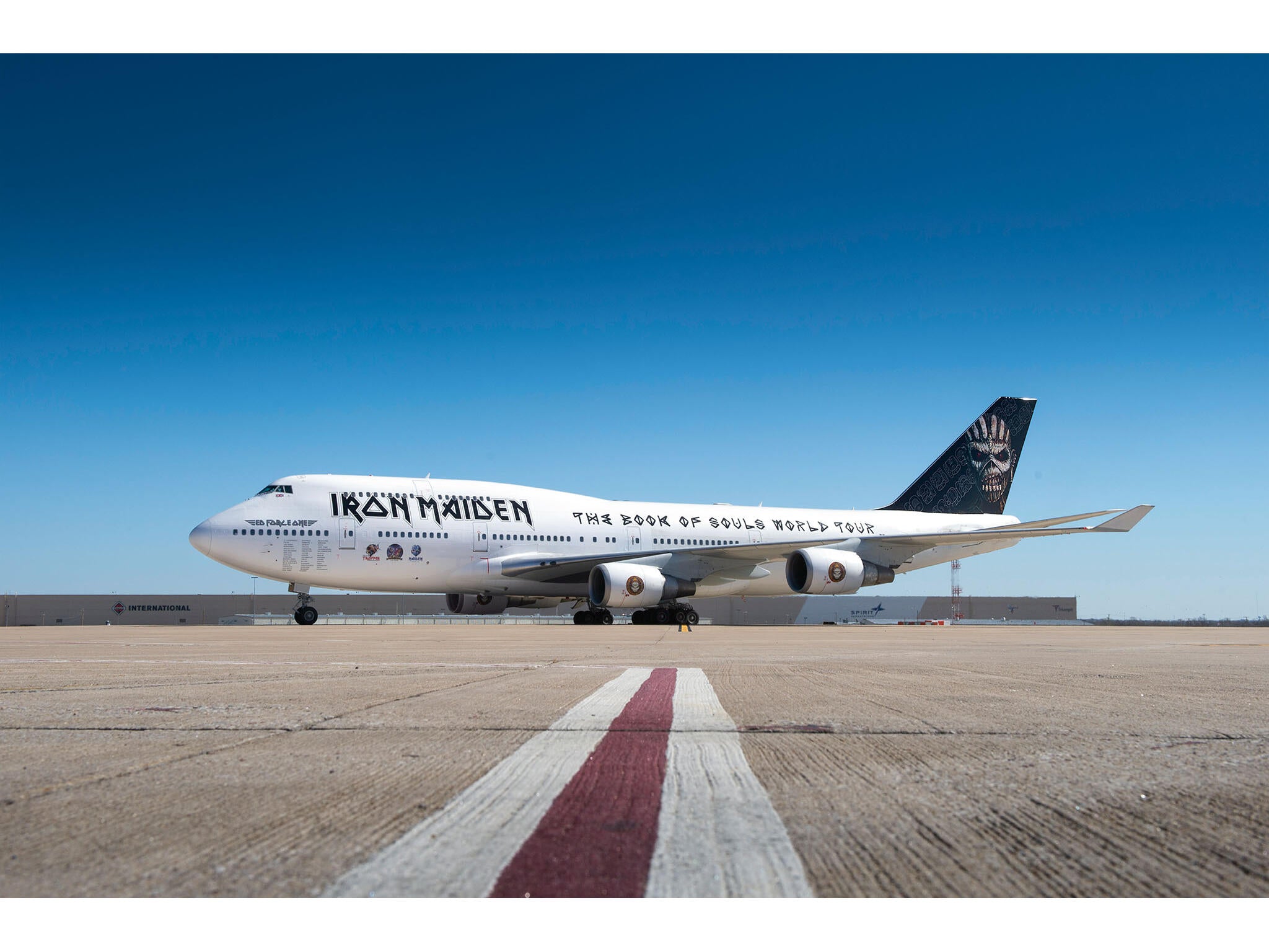 AEROMACHETA BOEING 747-400 IRON MAIDEN "ED FORCE ONE" - REVELL (RV03780)