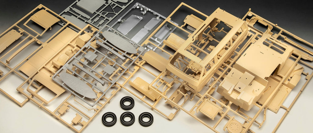 CAR MODEL VW T3 BUS "SURFER BOY": SRANGER THINGS - REVELL (RV07725)