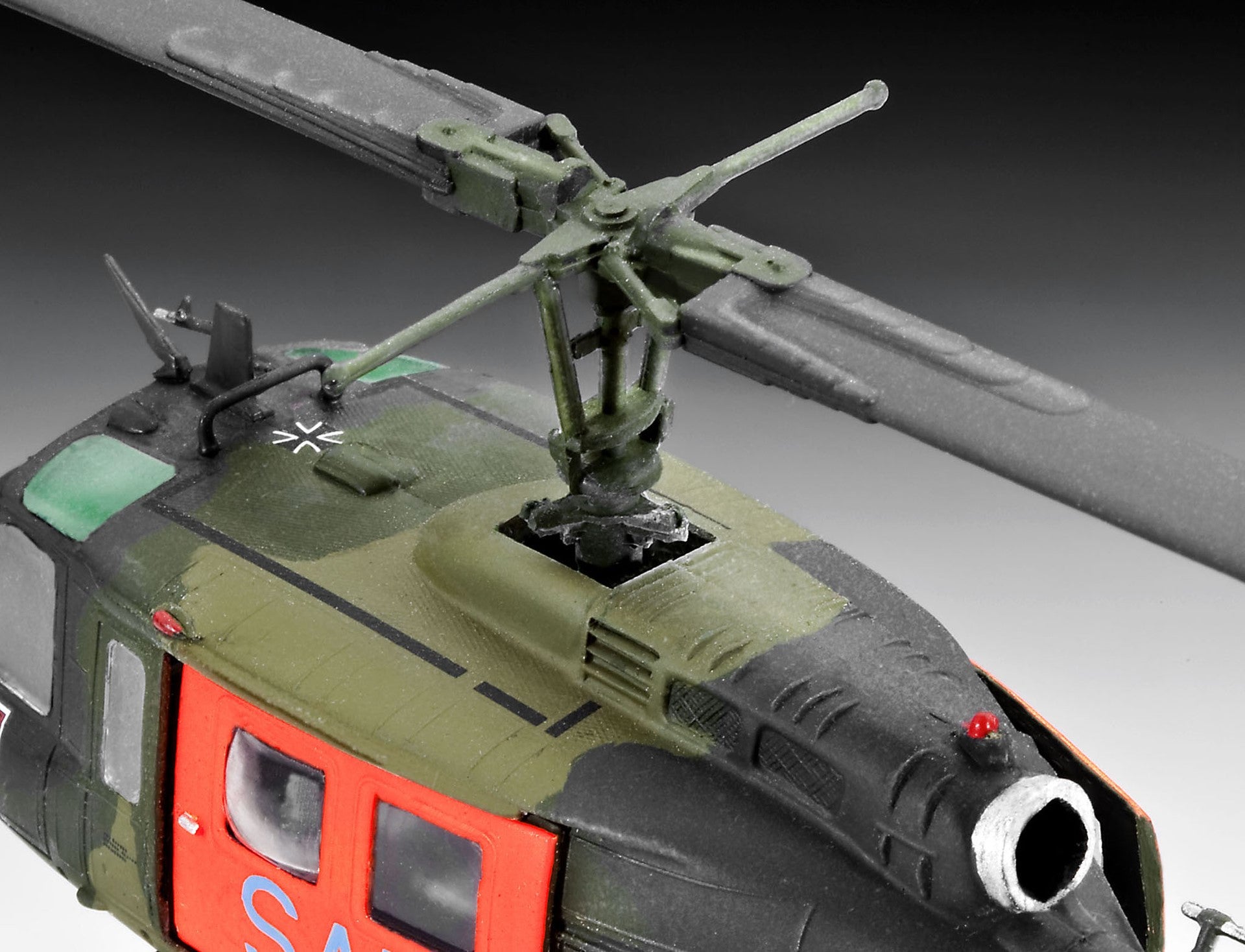 BELL UH-1D "SAR" - REVELL (RV4444)