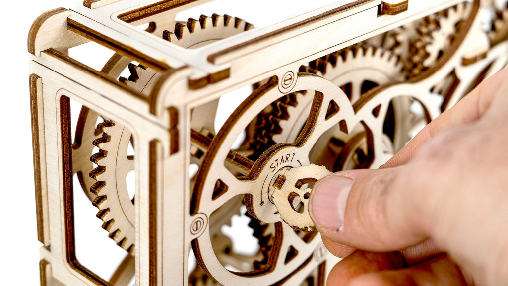 LUME MINIATURALA DE LEMN DESEN KINETIC - REVELL (RV00613)