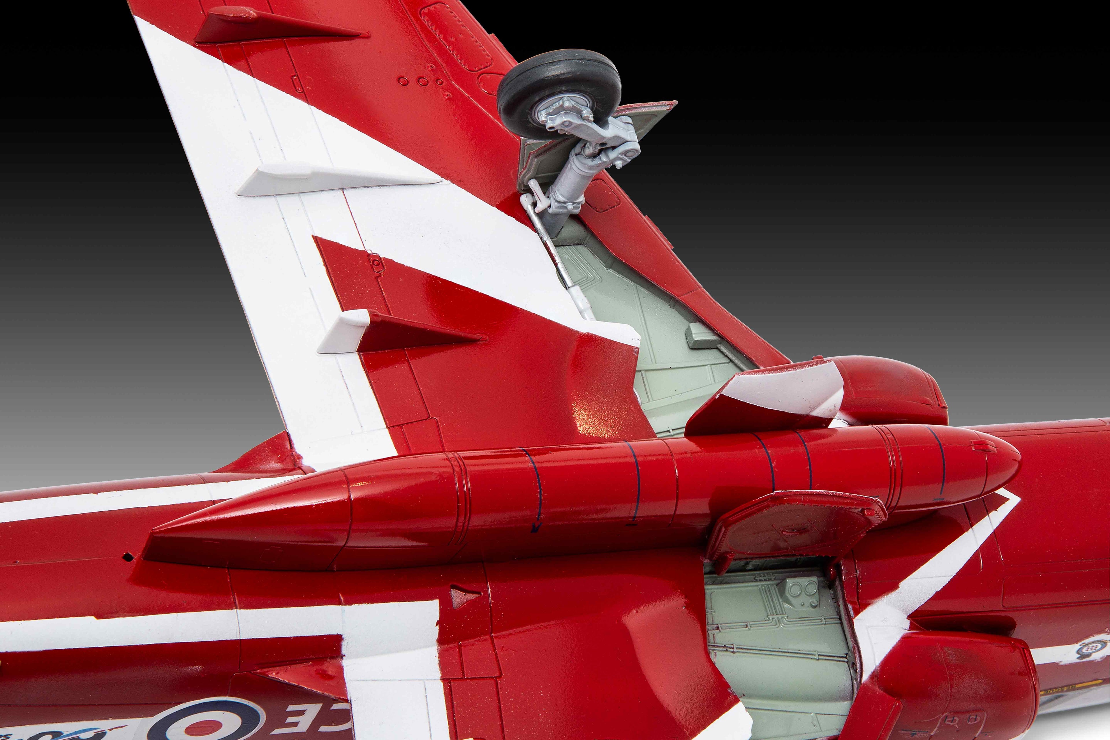AEROMODEL BAE HAWK T.1A RAF RED ARROWS - REVELL (RV04284)