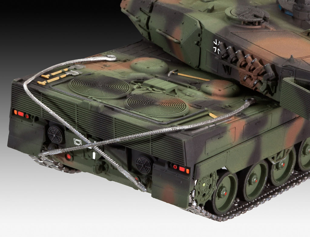 LEOPARD 2A6/A6M - REVELL (RV3180)
