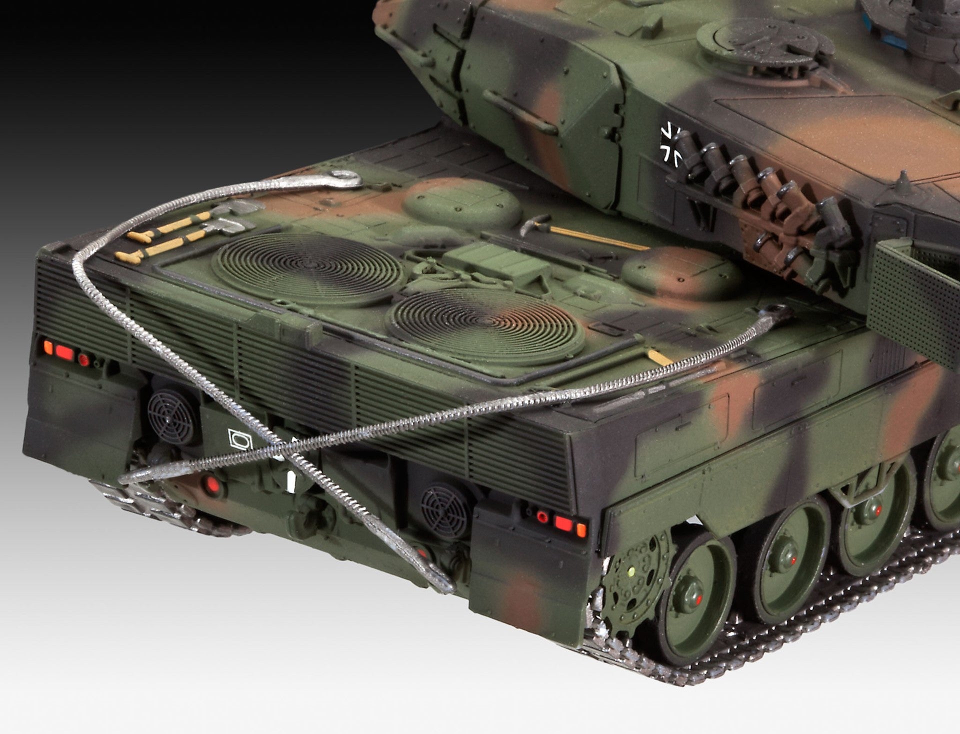 LEOPARD 2A6/A6M - REVELL (RV3180)