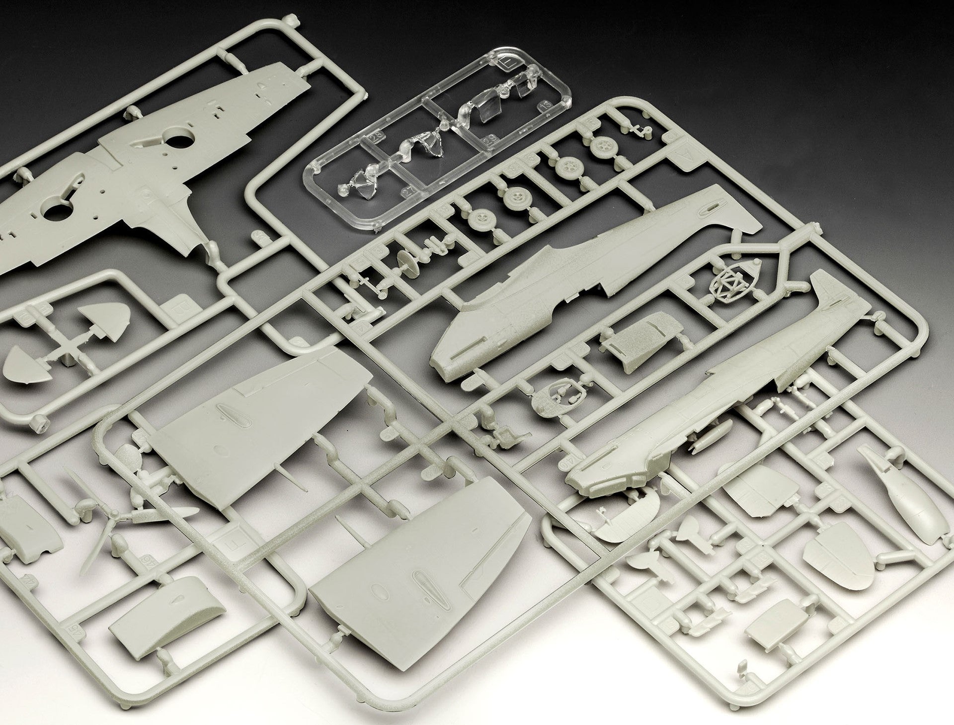 SPITFIRE MK. VB - REVELL (RV3897)