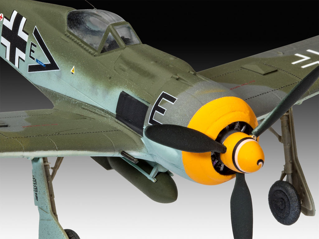 FOCKE WULF FW190 F-8 - REVELL (RV3898)