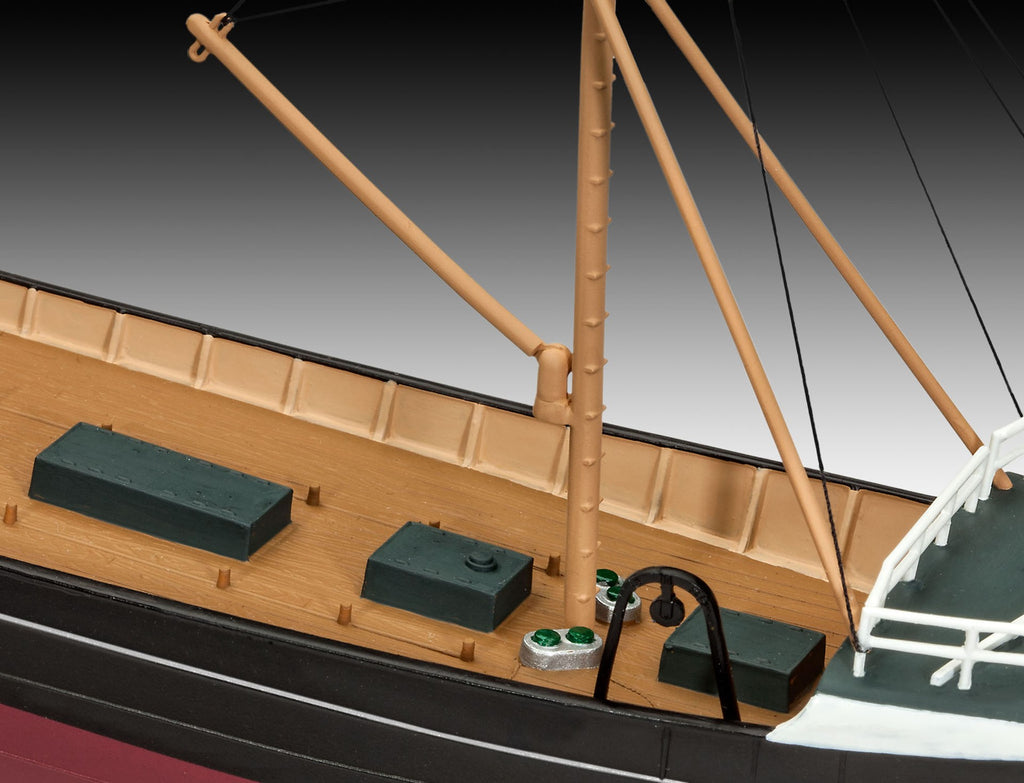 NORTHSEA FISHING TRAWLER - REVELL (RV5204)