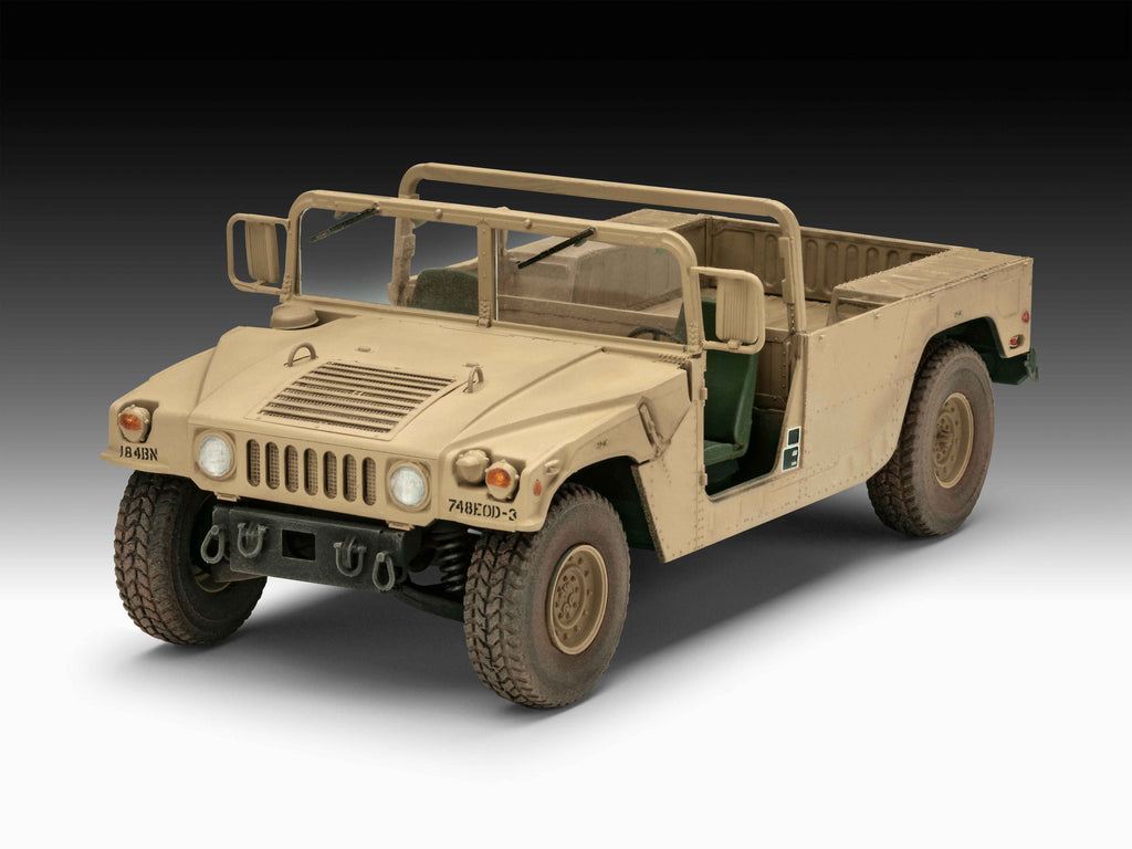 MACHETA MILITARA HMMWV M1097A2 - REVELL (RV03366)