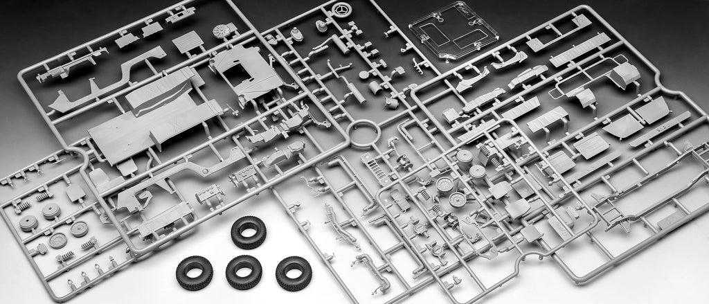 MACHETA MILITARA HMMWV M1097A2 - REVELL (RV03366)
