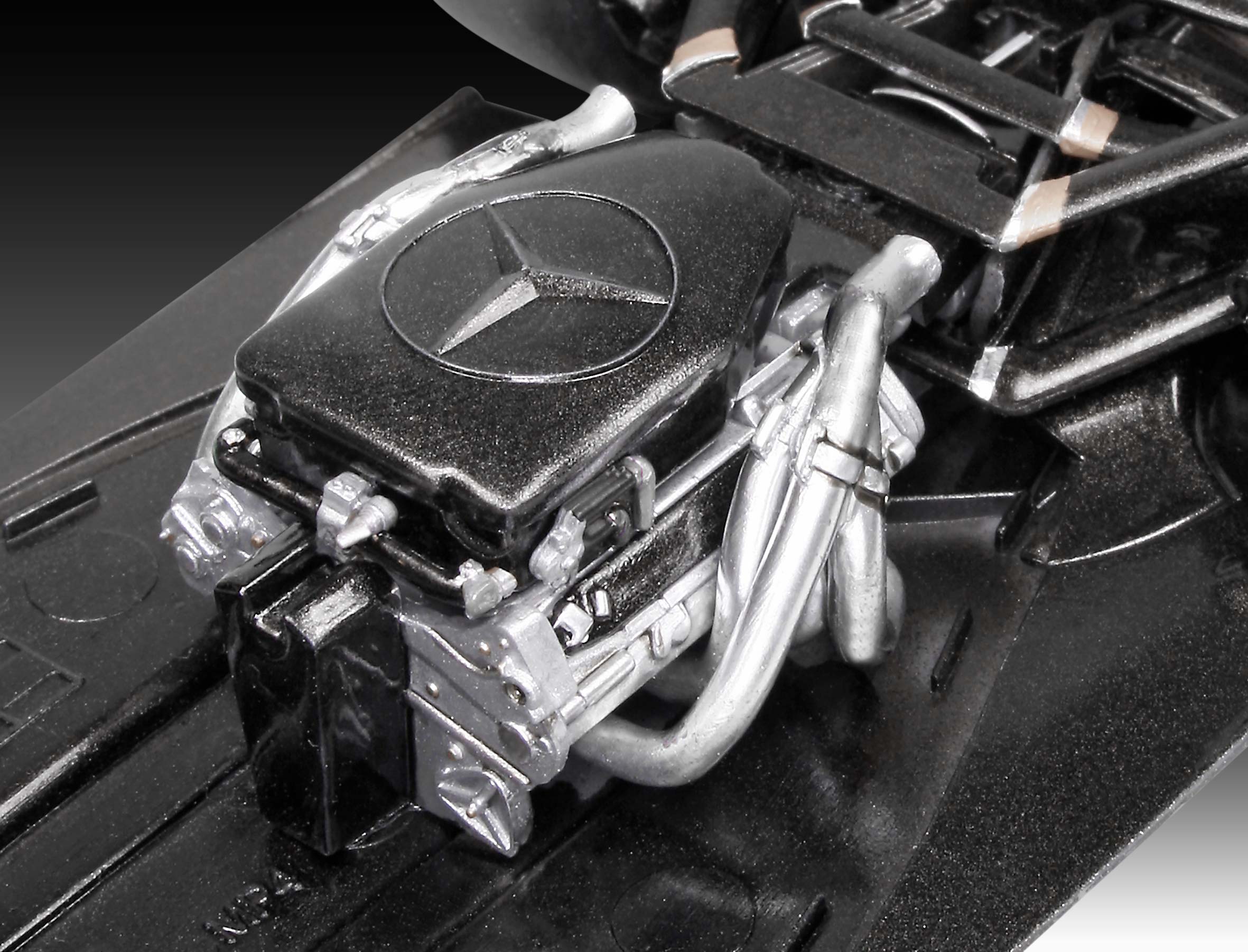 AUTOMACHETA VODAFONE MCLAREN MERCEDES MP4-25 L. HAMILTON - REVELL (RV07096)