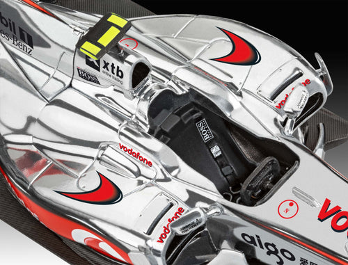 AUTOMACHETA VODAFONE MCLAREN MERCEDES MP4-25 L. HAMILTON - REVELL (RV07096)