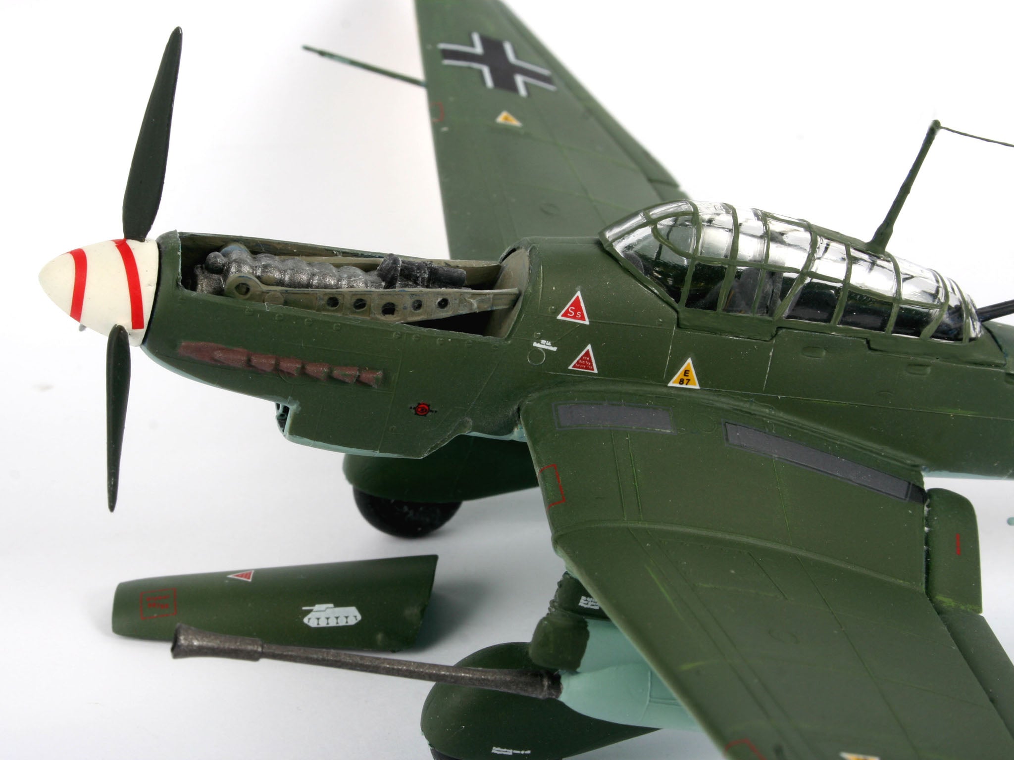 STARTER KIT JUNKERS JU87 G/D TANK BUSTER - REVELL (RV74692)