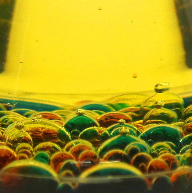 SUPER LABORATORUL EXPERIMENTELOR CU BULE - SCIENCE CAN (1204702024ig0002)