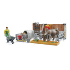 STABLE WITH COWS AND FARMER - BRUDER (BR62611)