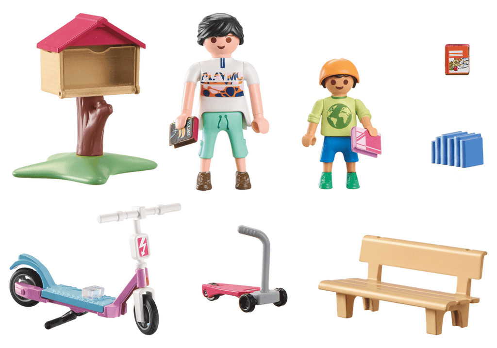 SCHIMB DE CARTI PENTRU PASIONATII DE LECTURA - PLAYMOBIL TINY HOUSE (PM71511)