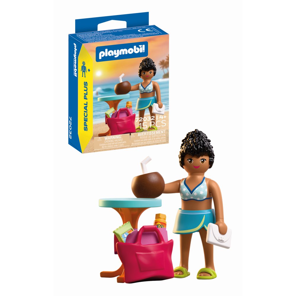 Figurina femeie in vacanta la plaja