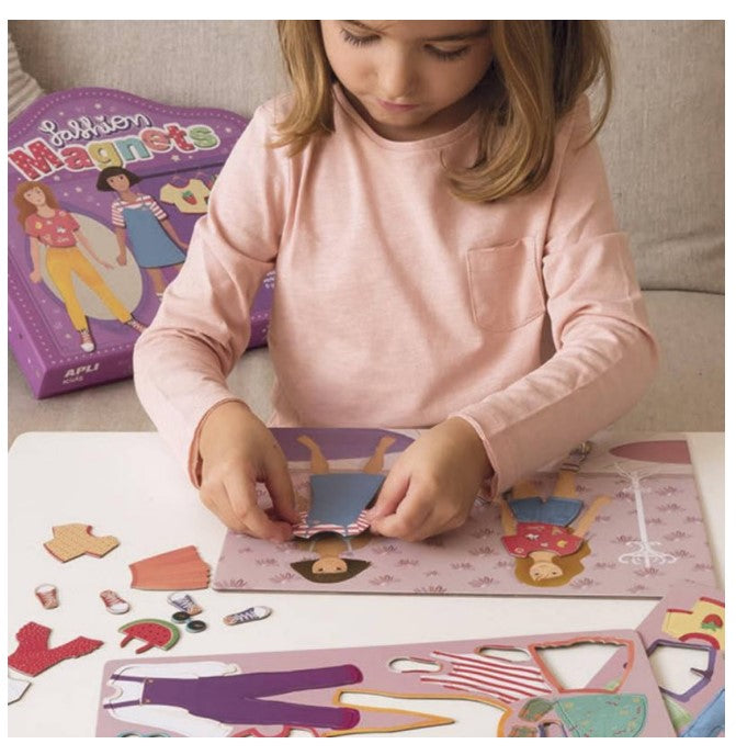JOC MAGNETIC - FASHION, 42 PIESE - APLI (APL17201)