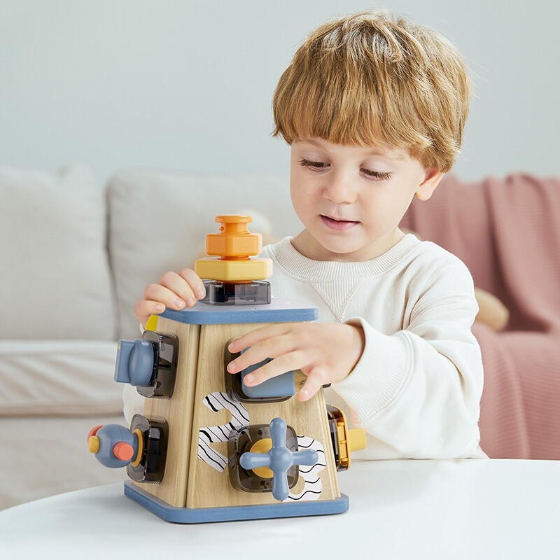 CENTRU ACTIVITATI MONTESSORI 8 IN1 - TOPBRIGHT (121229)