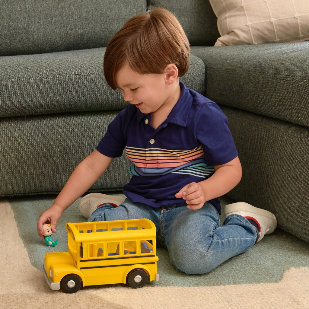COCOMELON - SCHOOL BUS WITH SONG AND JJ FIGURE (CMW0015)