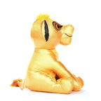 DISNEY 100 - PLUS CU SCLIPICI SI SUNETE, SIMBA, 28 CM - JAKKS PACIFIC (D100-9400-5-FO) - Libelula Vesela - Jucarii