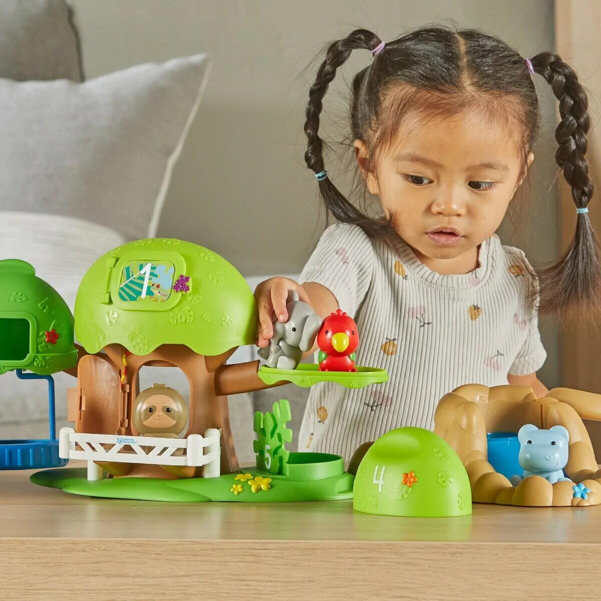 PEEKSVILLE® - CASUTA ANIMALELOR DIN SAFARI - LEARNING RESOURCES (LER7748)