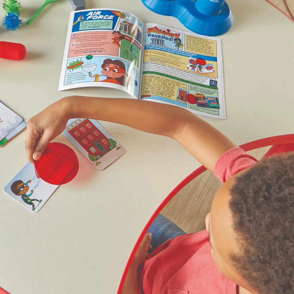 SET EXPERIMENTE STEM EXPLORERS™ - STIINTA SUPEREROILOR - LEARNING RESOURCES (LER9310)