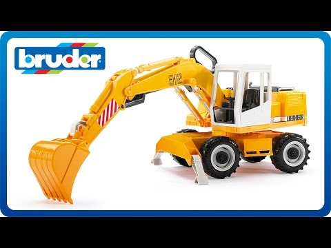 EXCAVATOR LIEBHERR - BRUDER (BR02426)