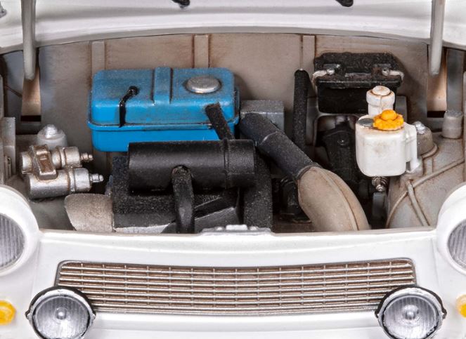 TRABANT 601S - REVELL (RV07713) - Libelula Vesela - Carti