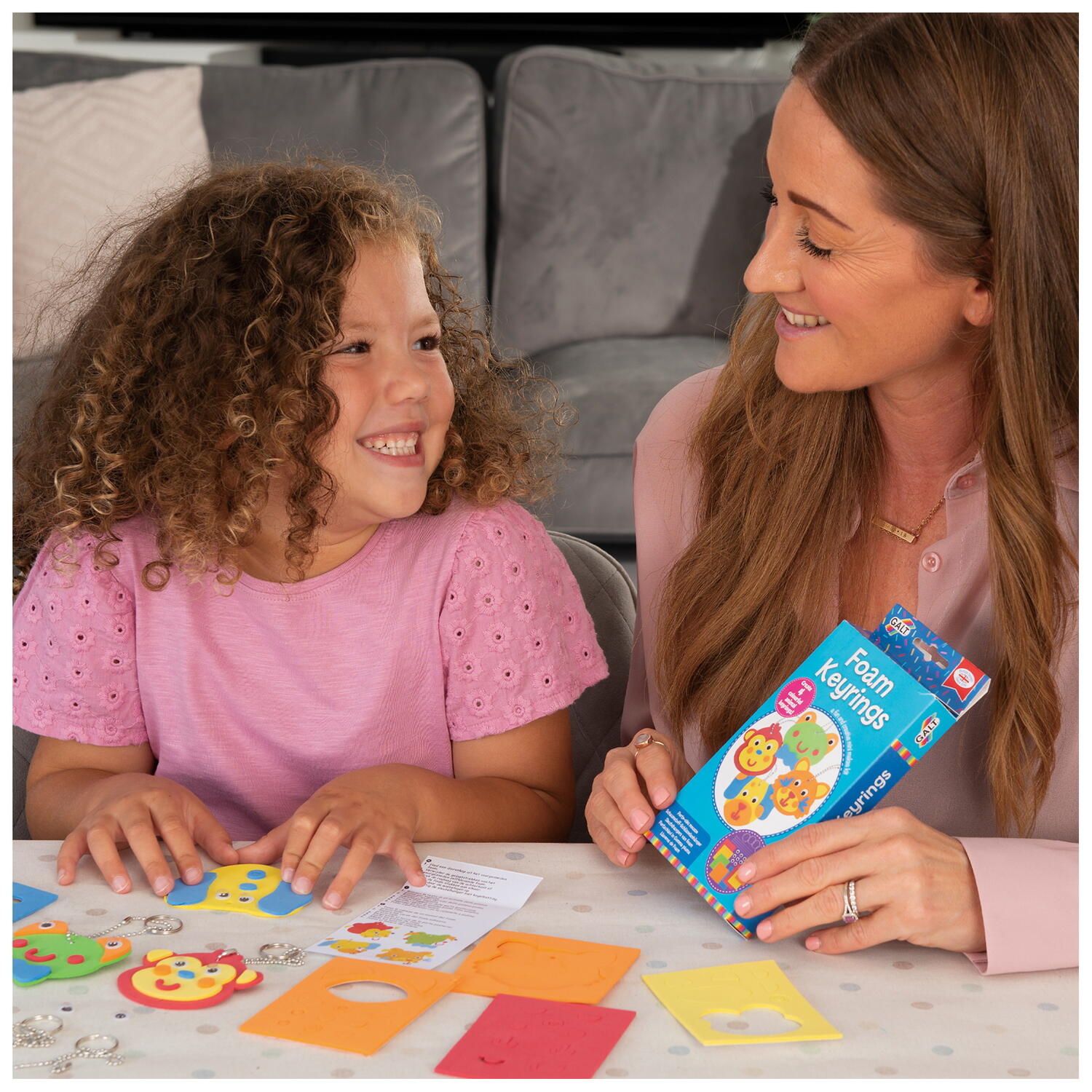 CREEAZA BRELOCURI DIN SPUMA - GALT (1005491) - Libelula Vesela - Jucarii