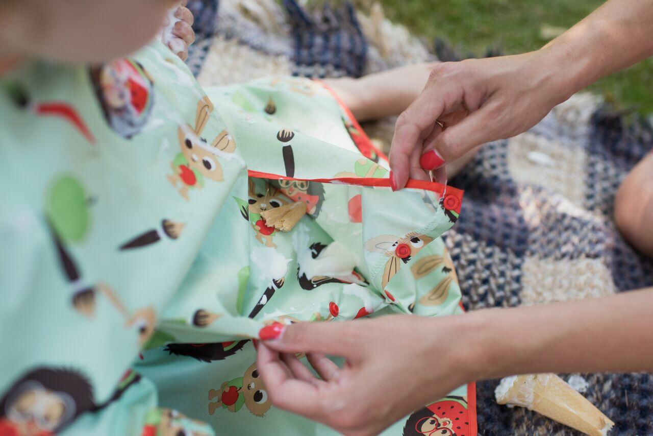 BAVETA LUNGA CU BUZUNAR - ANIMALUTE DIN PADURE - TIDY TOT (LLBPG)