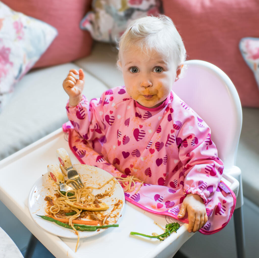 BAVETA CU MANECI SI VENTUZE  - INIMIOARE - TIDY TOT (CCLH) - Libelula Vesela - Puericultura