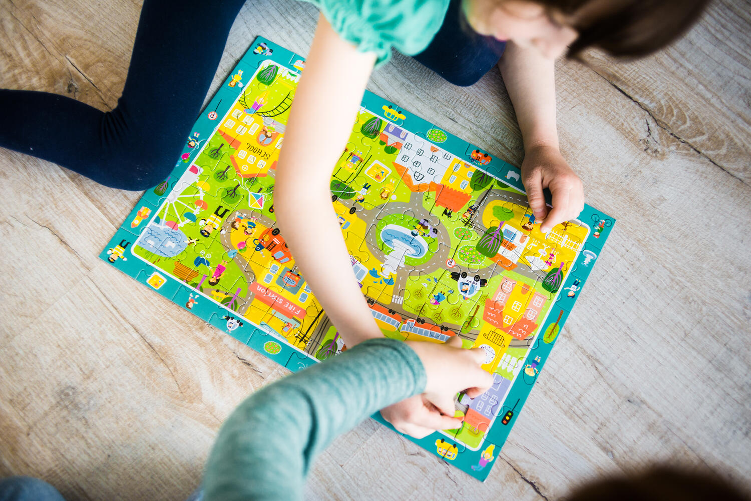 PUZZLE - ORASUL (80 PIESE) - DODO (DO300135) - Libelula Vesela - Jucarii