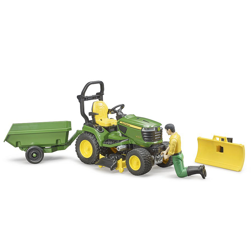TRACTOR CU REMORCA JOHN DEERE SI GRADINAR - BRUDER (BR62104) - Libelula Vesela - Jucarii