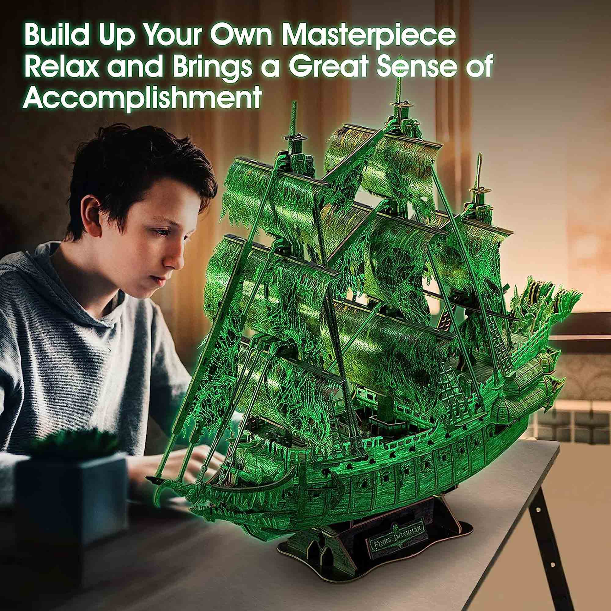 PUZZLE 3D FLYING DUTCHMAN LUMINEAZA IN INTUNERIC 360 PIESE - CUBICFUN (CUT4041h) - Libelula Vesela - Jucarii