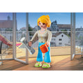 FIGURINA FEMEIE CU ZIAR SI CAFEA - PLAYMOBIL FIGURES (PM70972) - Libelula Vesela - Jucarii