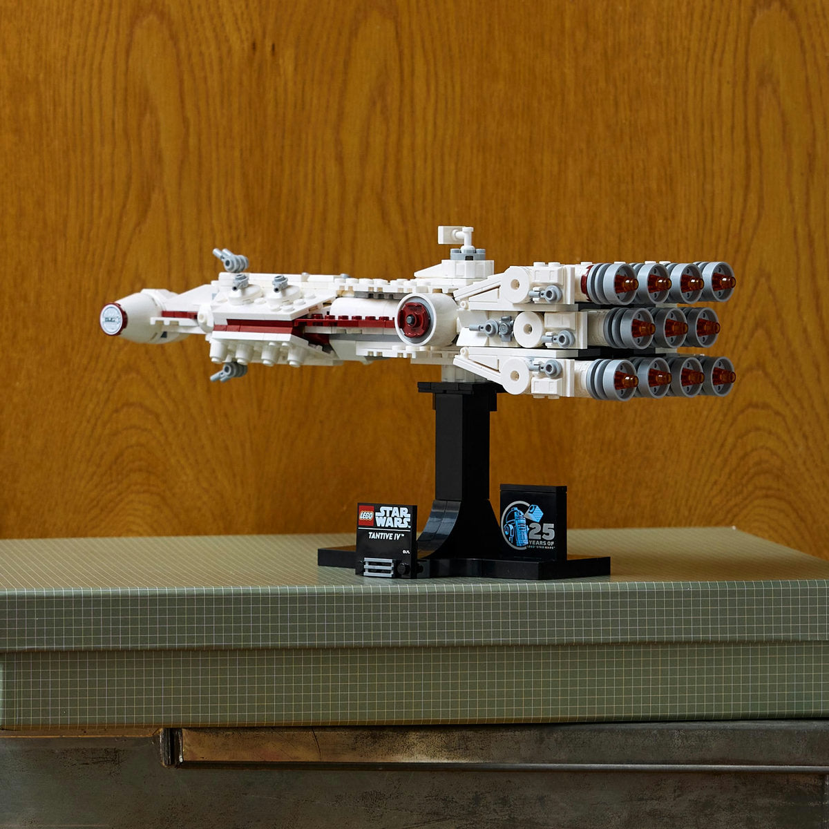 TANTIVE IV™ - LEGO STAR WARS - LEGO (75376)