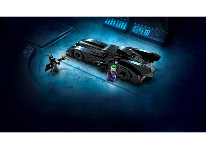 BATMOBILE: BATMAN PE URMELE LUI JOKER - LEGO DC SUPER HEROES - LEGO (76224)