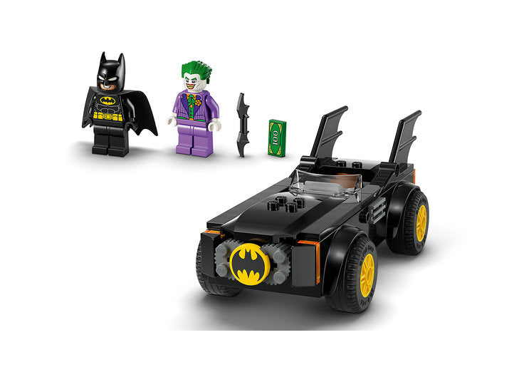 URMARIRE PE BATMOBILE: BATMAN CONTRA JOKER - LEGO DC SUPER HEROES - LEGO (76264)