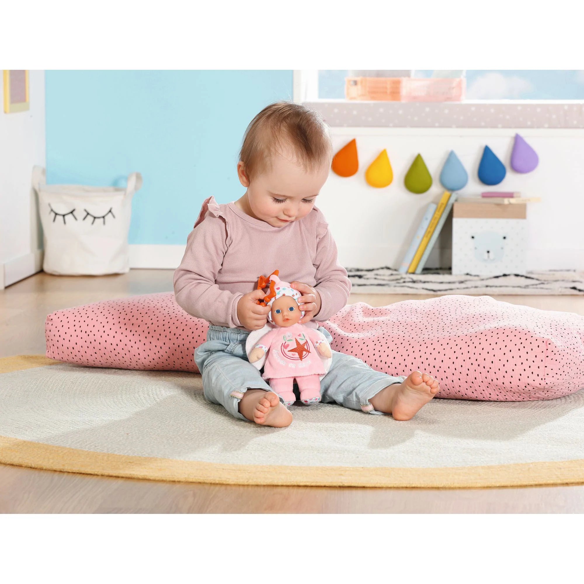 BABY BORN - BEBELUS INGERAS 18 CM CU HAINUTE ROZ SAU ALBASTRE - ZAPF CREATION (ZF832295) - Libelula Vesela - Jucarii